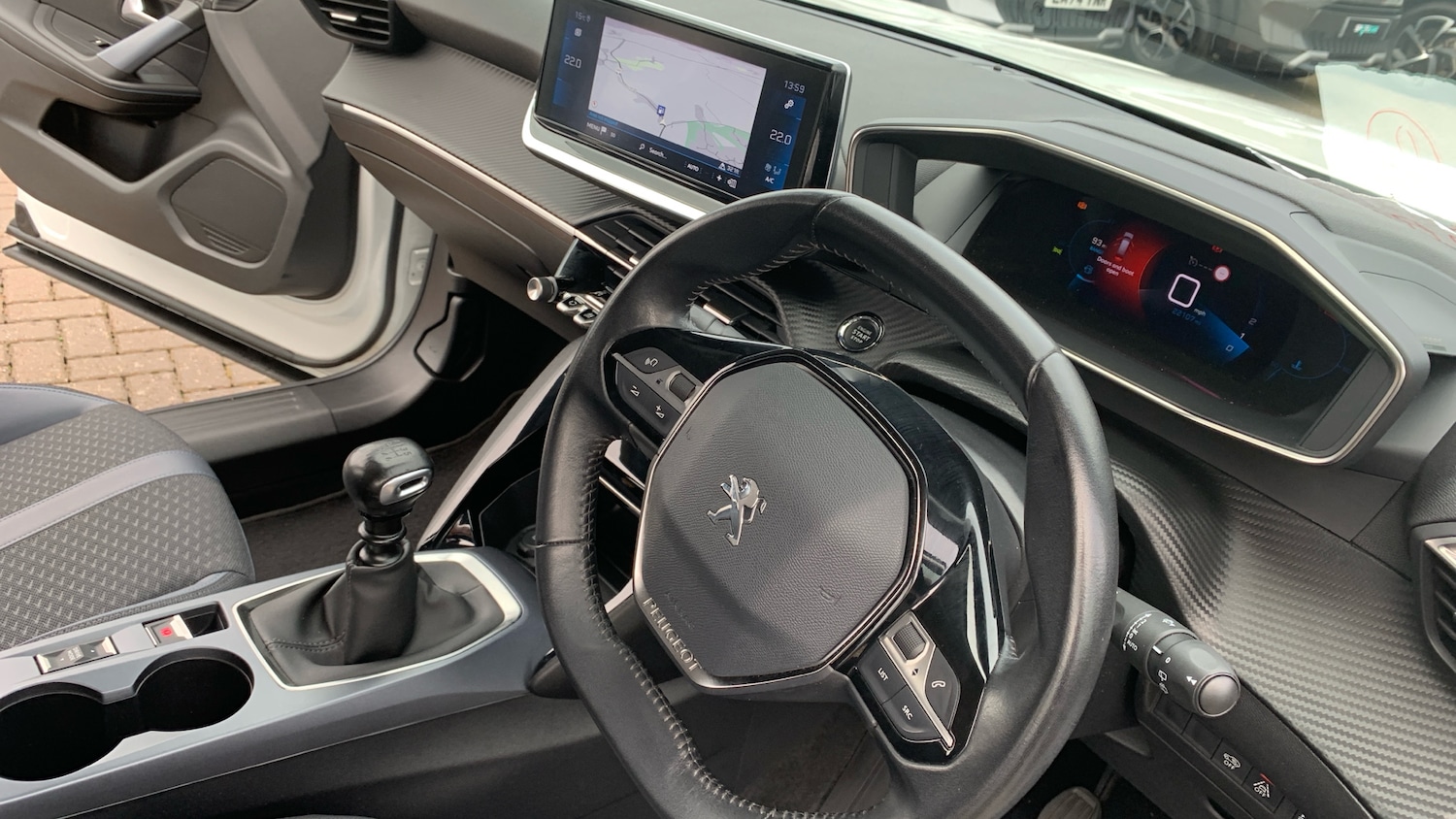 Used Peugeot 2008 2021 for sale - 76308006: Photo 11