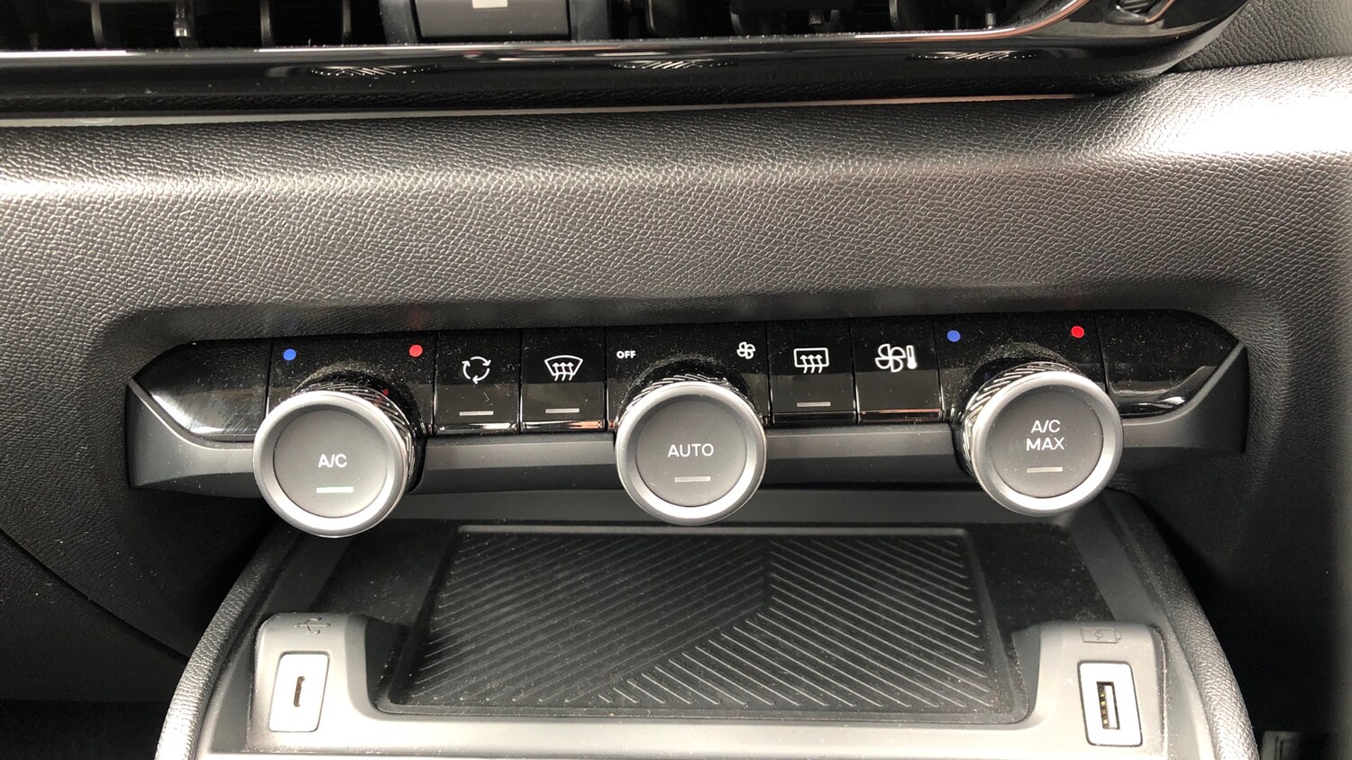 Used Citroen C4 2023 for sale - 78158121: Photo 20