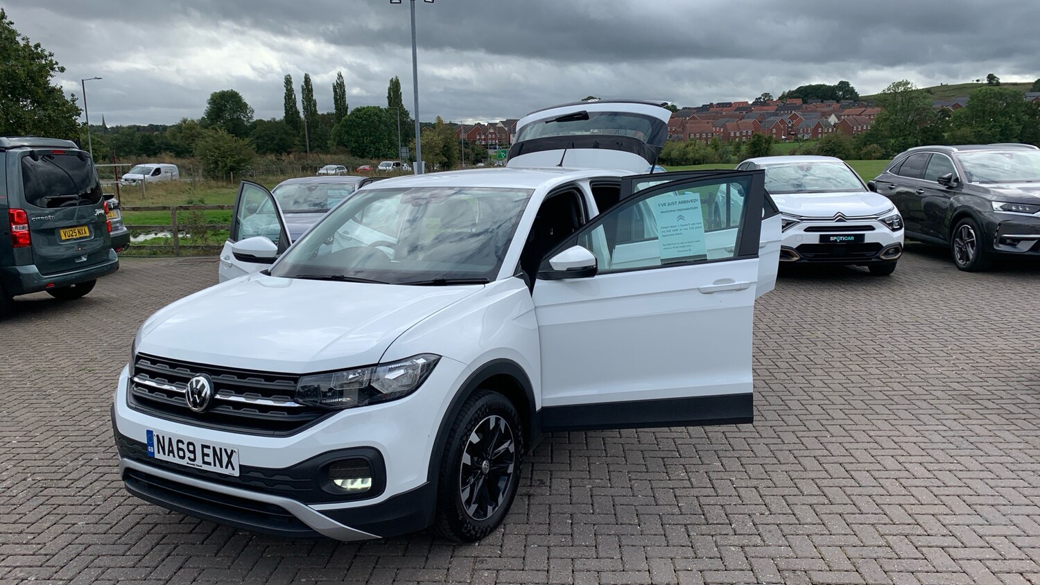 Used Volkswagen T-Cross 2019 for sale - 75979410: Photo 28