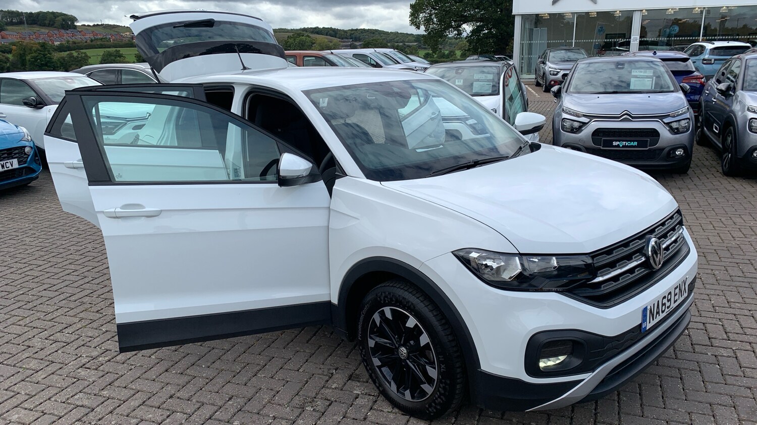 Used Volkswagen T-Cross 2019 for sale - 75979410: Photo 34