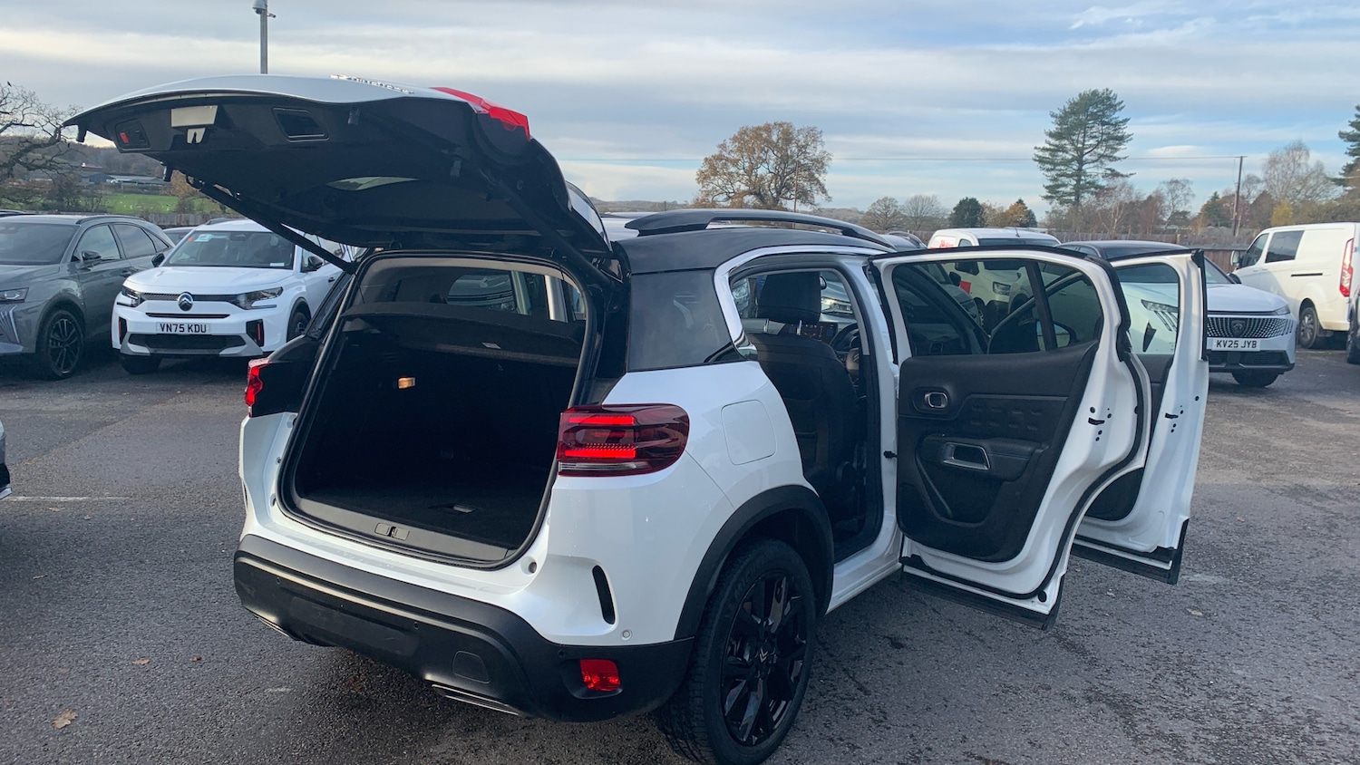 Used Citroen C5 Aircross 2023 for sale - 76803281: Photo 32