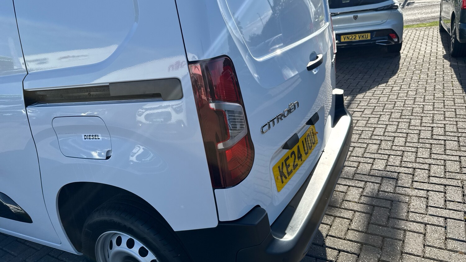 Used Citroen Berlingo 2024 for sale - 76474369: Photo 41