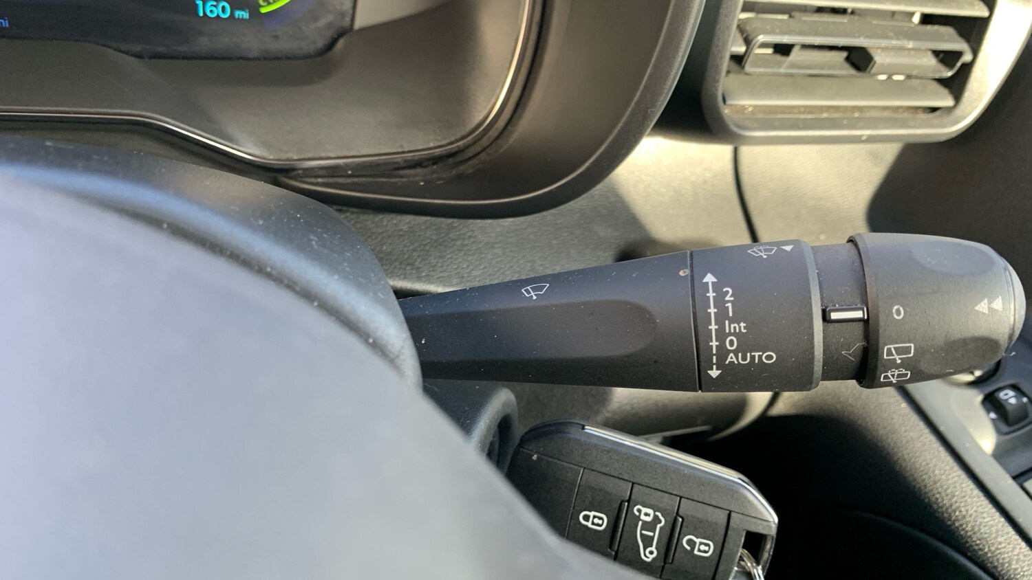 Used Citroen Berlingo 2022 for sale - 76308002: Photo 41