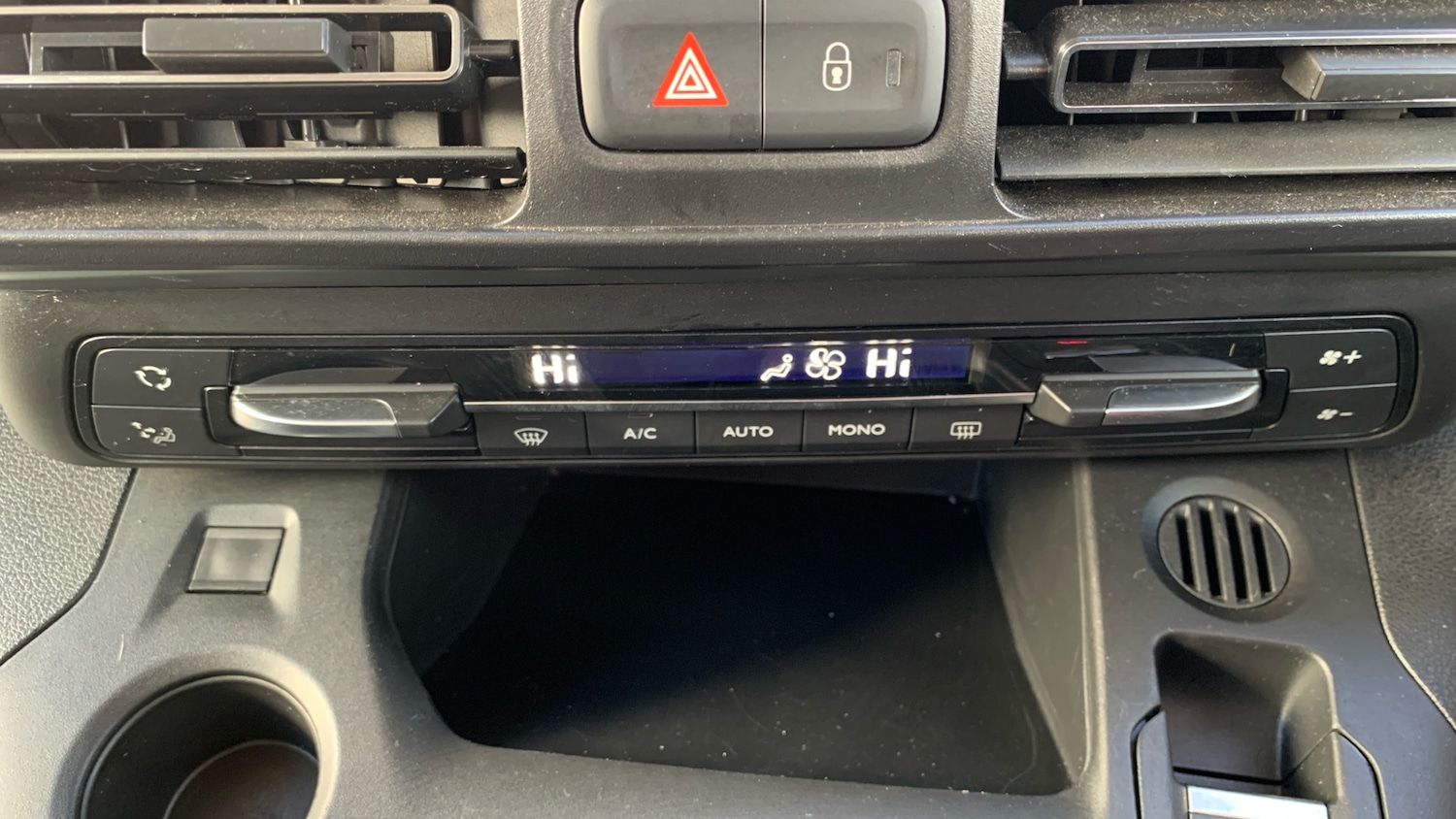 Used Citroen Berlingo 2022 for sale - 76308002: Photo 42