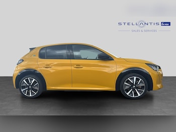 Used Peugeot 208 2022 for sale - 79554401: Photo