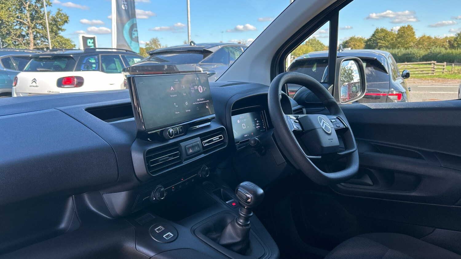 Used Citroen Berlingo 2024 for sale - 76154048: Photo 11