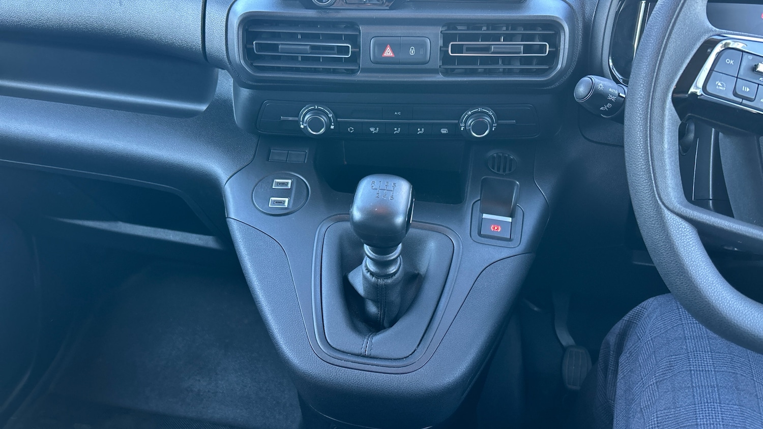 Used Citroen Berlingo 2024 for sale - 76154048: Photo 20