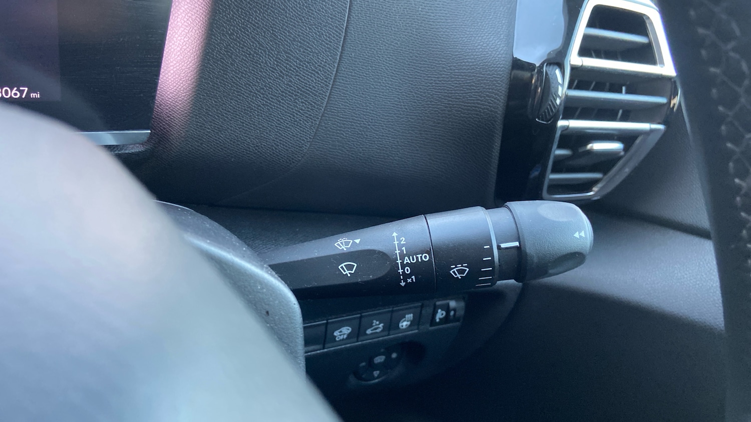 Used Citroen C4 2024 for sale - 76574251: Photo 28