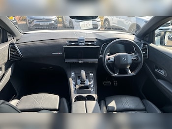 Used DS Automobiles DS 7 Crossback 2022 for sale - 75477438: Photo