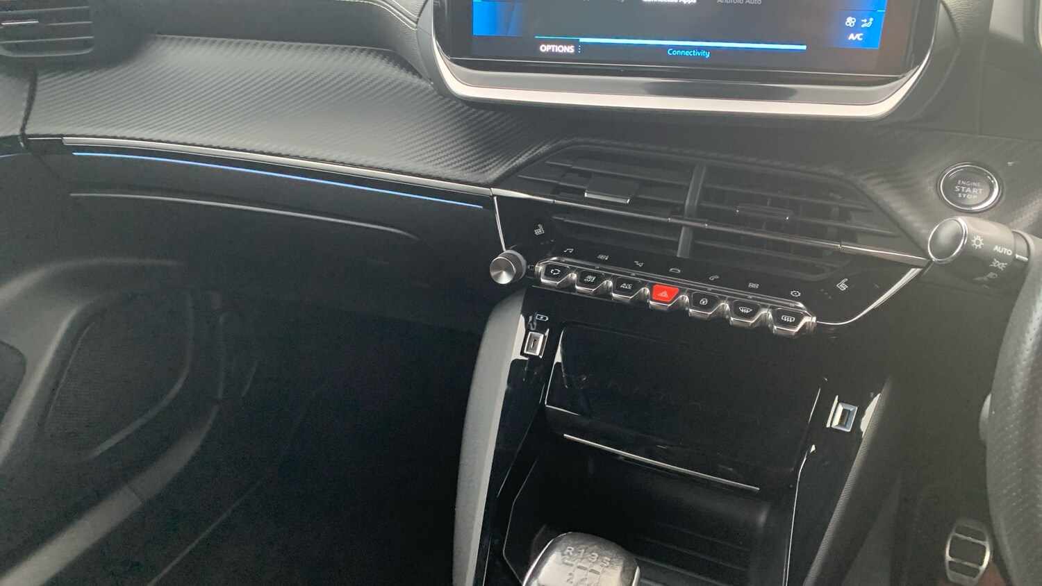 Used Peugeot 2008 2022 for sale - 76419733: Photo 25