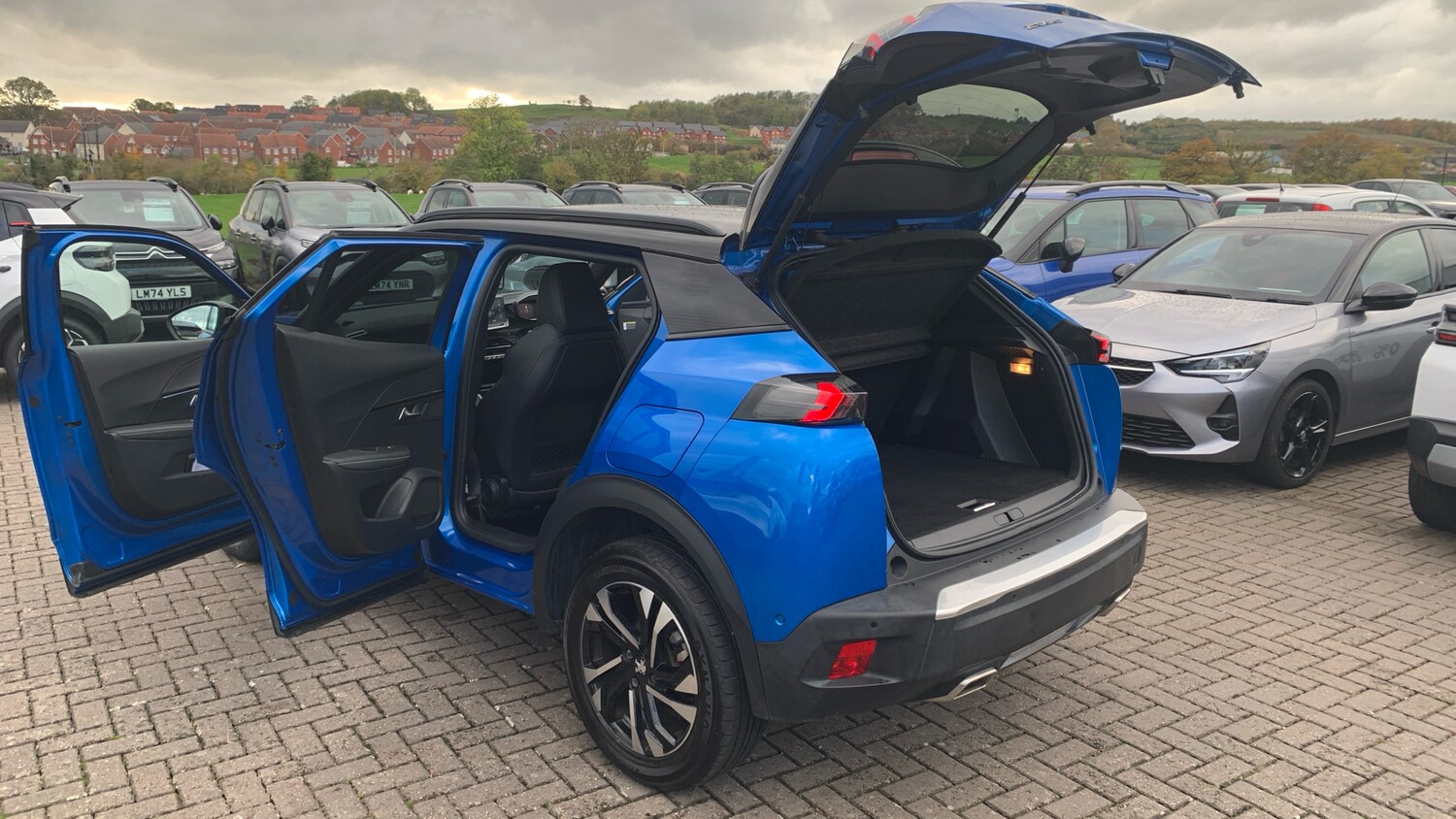 Used Peugeot 2008 2022 for sale - 76419733: Photo 30