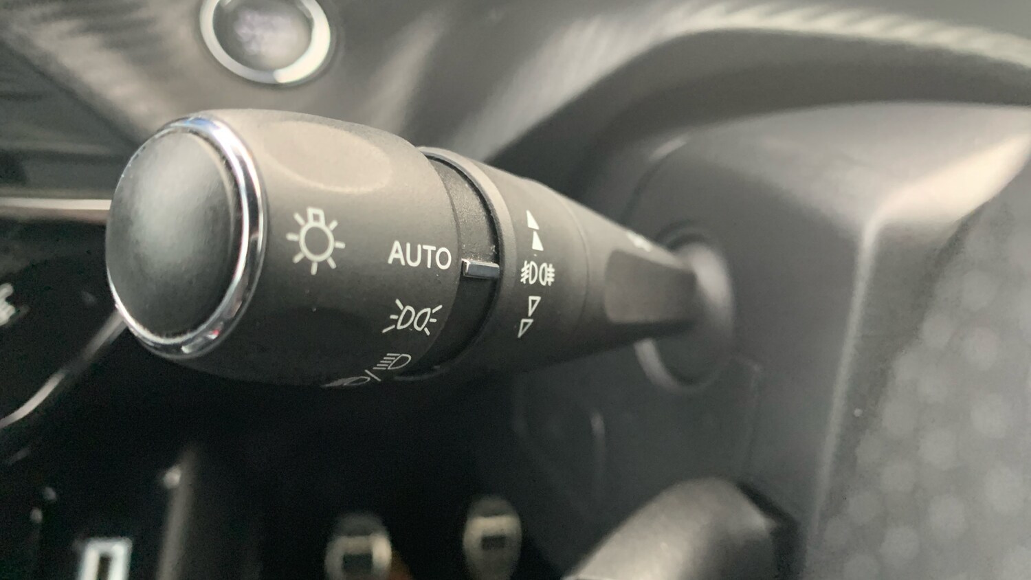 Used Peugeot 2008 2022 for sale - 76419733: Photo 41