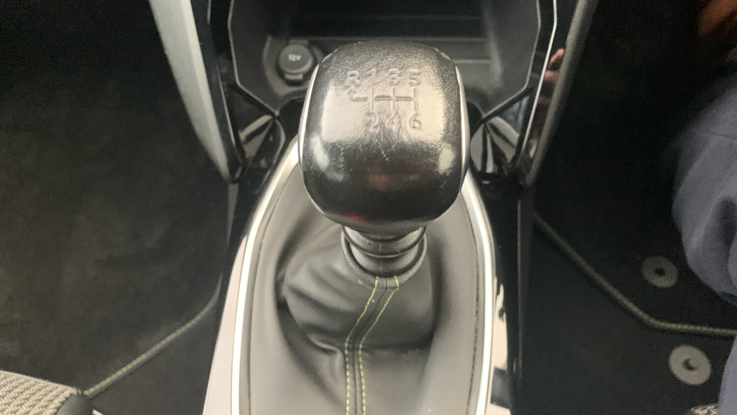 Used Peugeot 2008 2022 for sale - 76419733: Photo 42