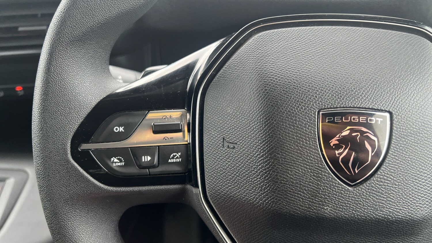 Used Peugeot Partner 2024 for sale - 77359741: Photo 23