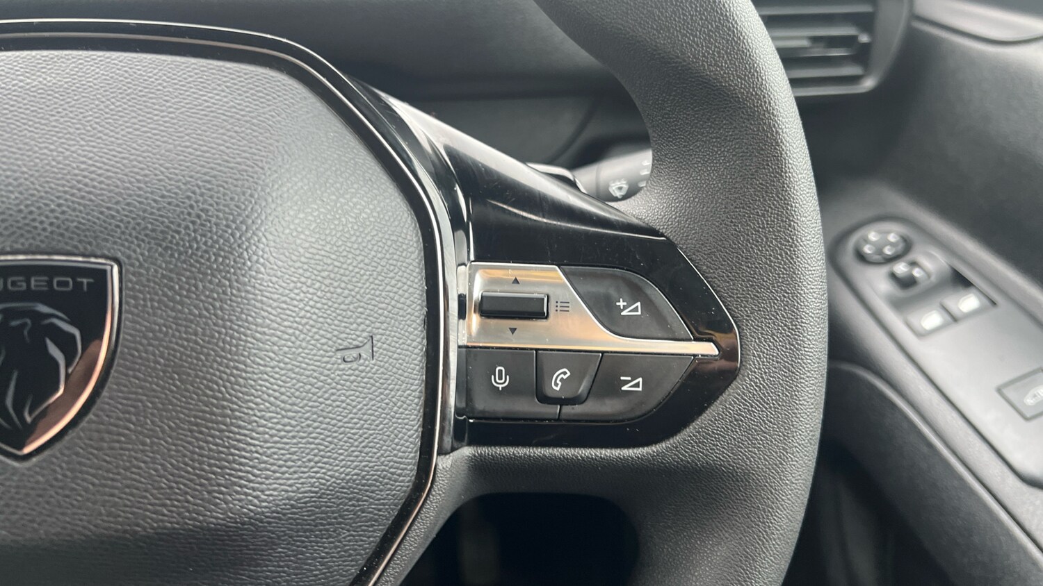 Used Peugeot Partner 2024 for sale - 77359741: Photo 24