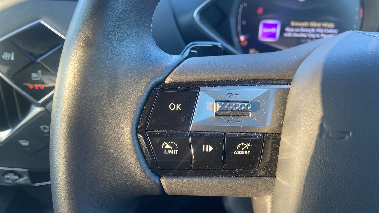 Used DS Automobiles DS 3 2024 for sale - 77098803: Photo 24