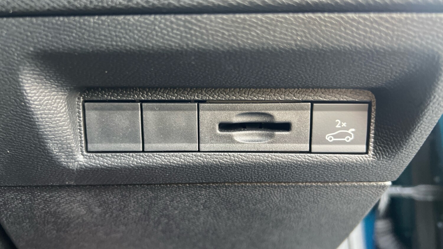 Used Peugeot 408 2024 for sale - 77204887: Photo 34