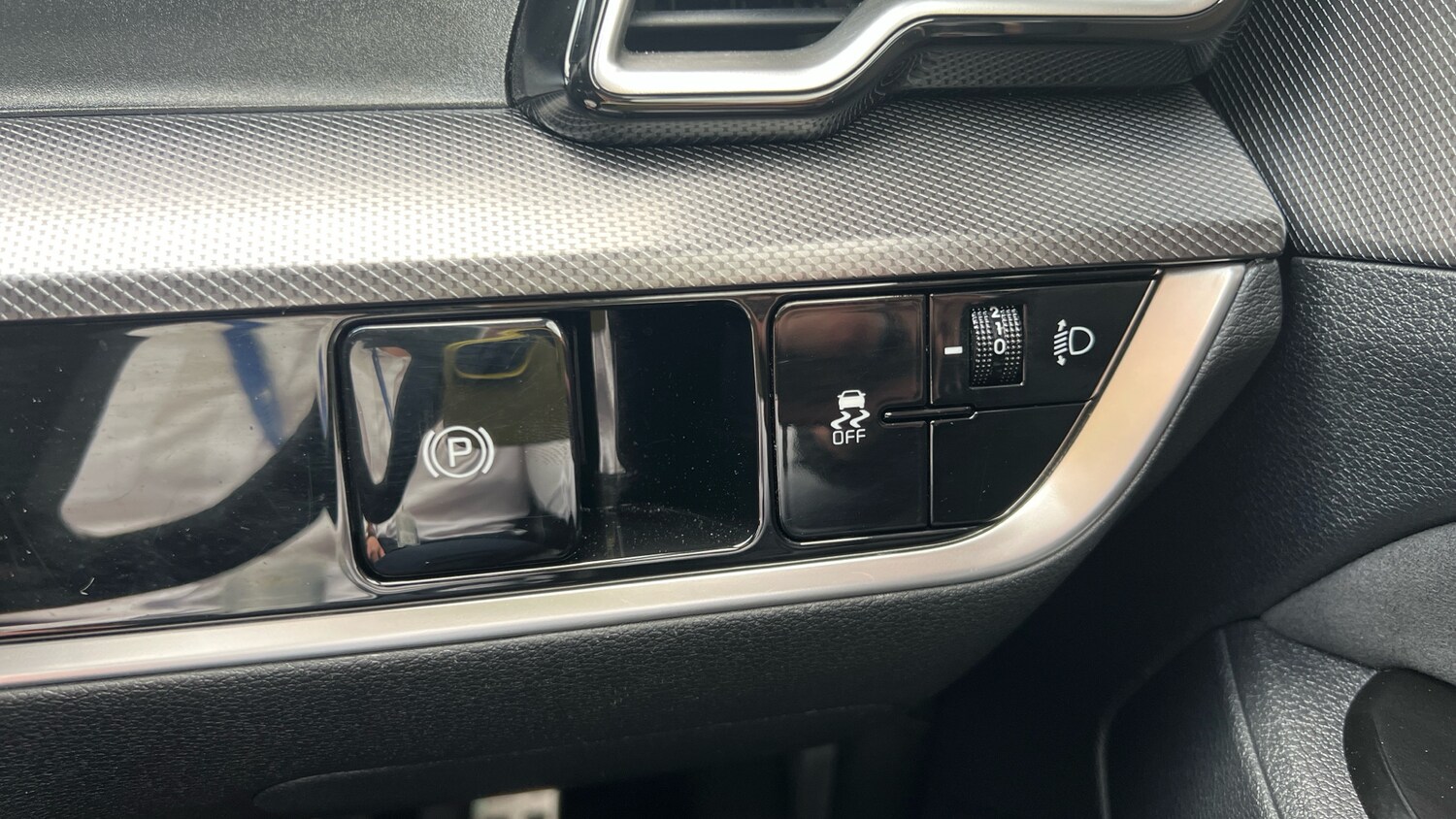 Vehicle 34