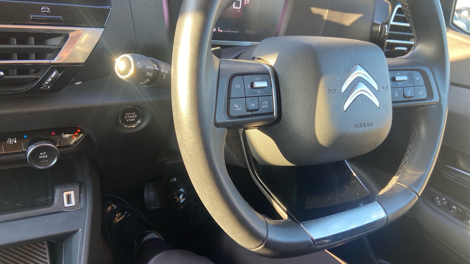 Used Citroen C4 2021 for sale - 77739194: Photo 11