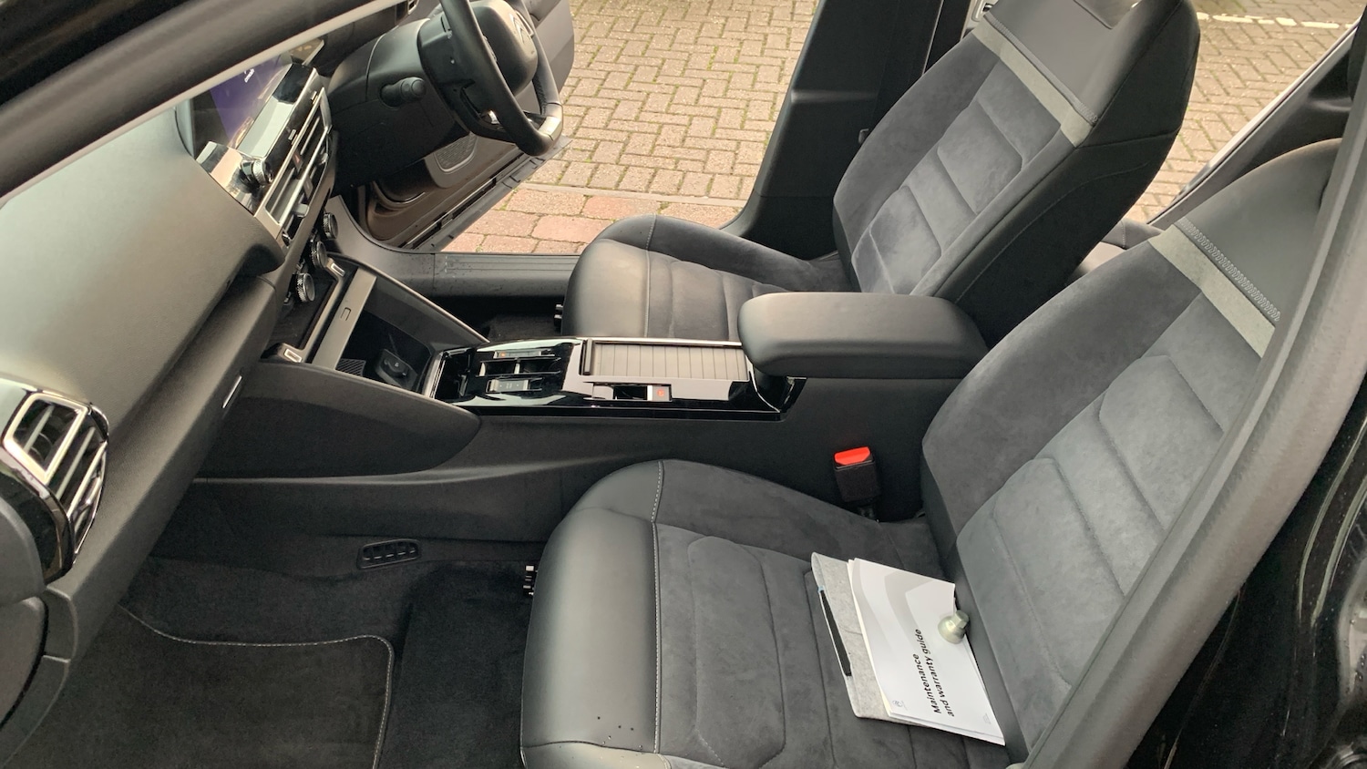 Used Citroen C4 2024 for sale - 76378427: Photo 12