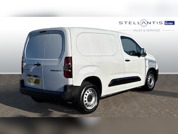 Used Citroen Berlingo 2024 for sale - 75950513: Photo