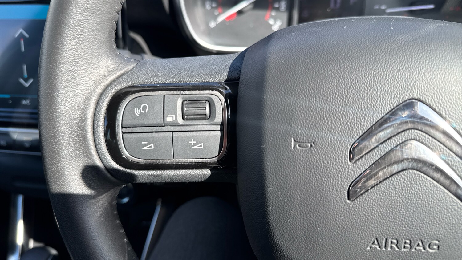 Used Citroen C3 Aircross 2024 for sale - 75840909: Photo 23