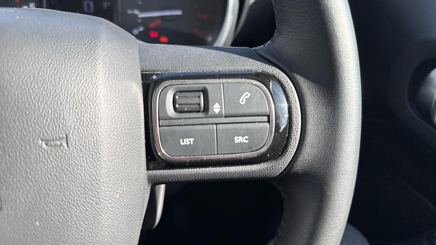 Used Citroen C3 Aircross 2024 for sale - 75840909: Photo 24