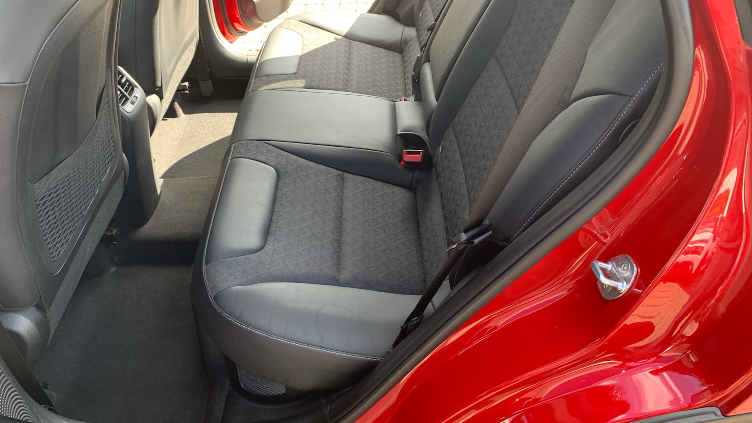 Used Kia Niro 2019 for sale - 76043870: Photo 10