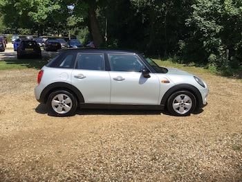 Used MINI Hatch 2016 for sale - 79293302: Photo