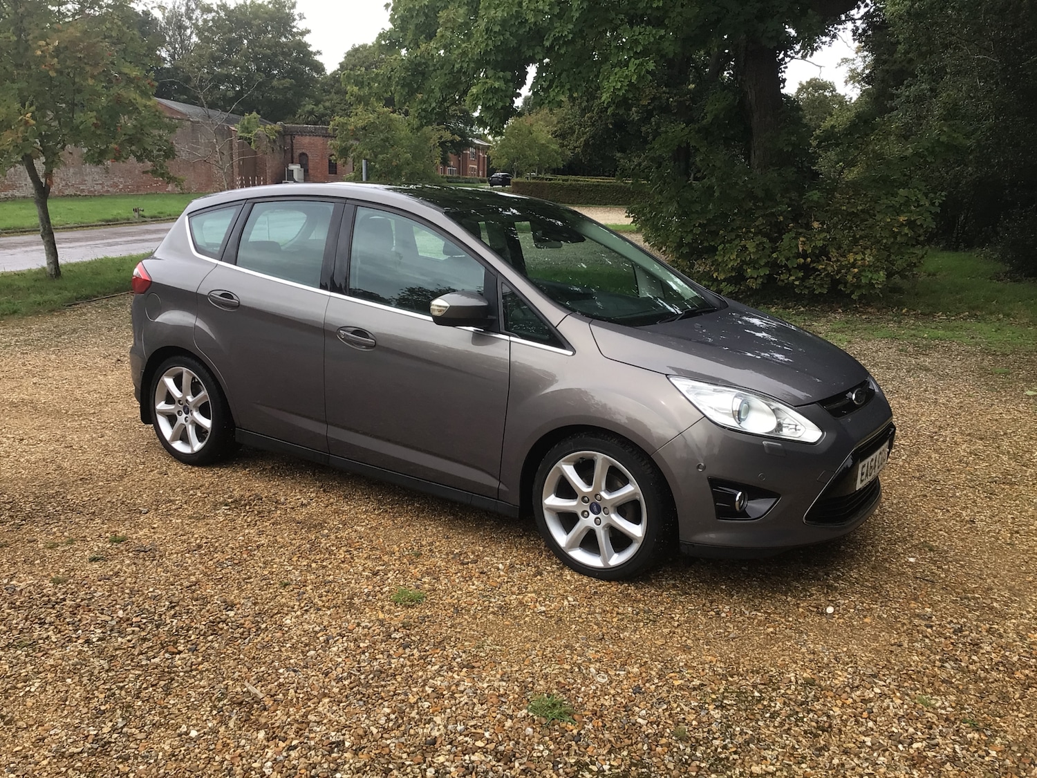 Used Ford C-Max 2014 for sale - 76514357: Photo 2