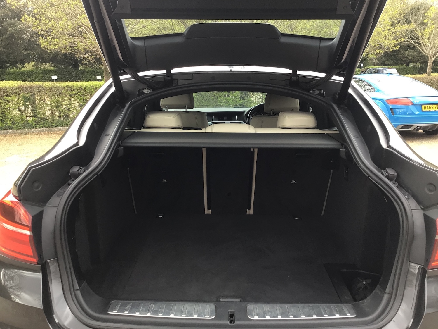 Used BMW X4 2016 for sale - 76514341: Photo 10