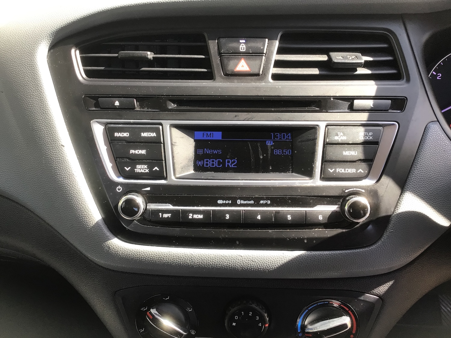 Used Hyundai i20 2016 for sale - 76514356: Photo 16