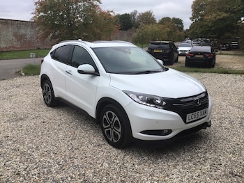 Used Honda HR-V 2015 for sale - 76514354: Photo