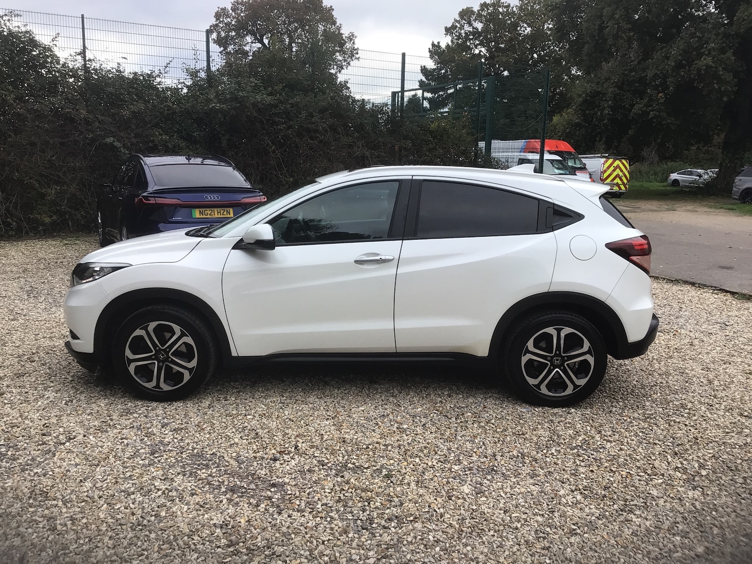 Used Honda HR-V 2015 for sale - 76514354: Photo 6
