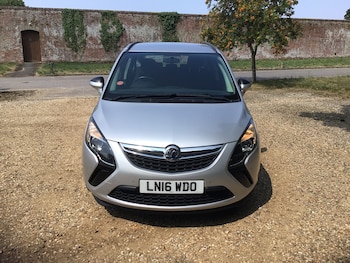 Used Vauxhall Zafira Tourer 2016 for sale - 79293291: Photo