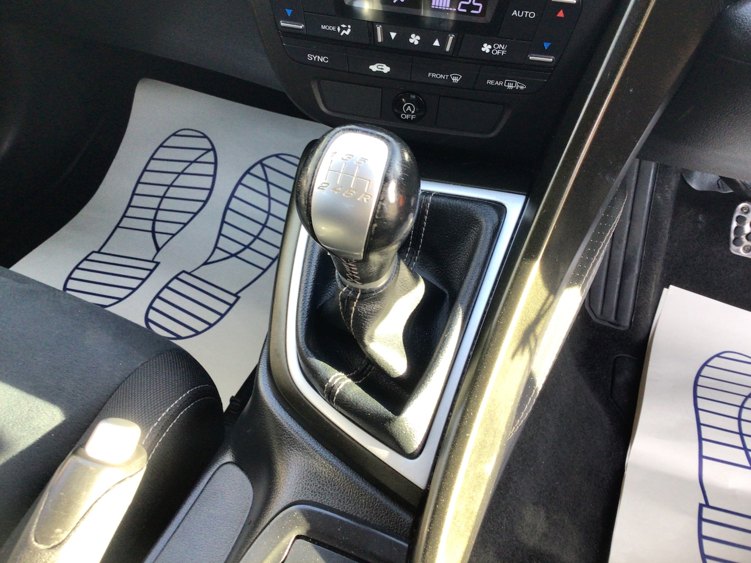 Used Honda Civic 2014 for sale - 76704596: Photo 16