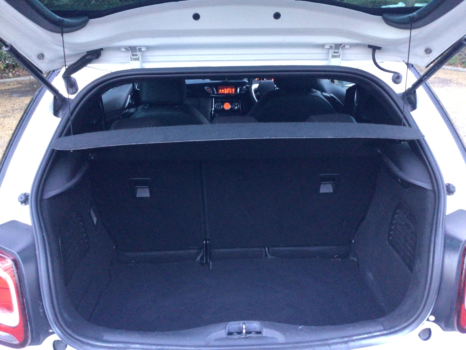 Used Citroen DS3 2013 for sale - 76798682: Photo 10