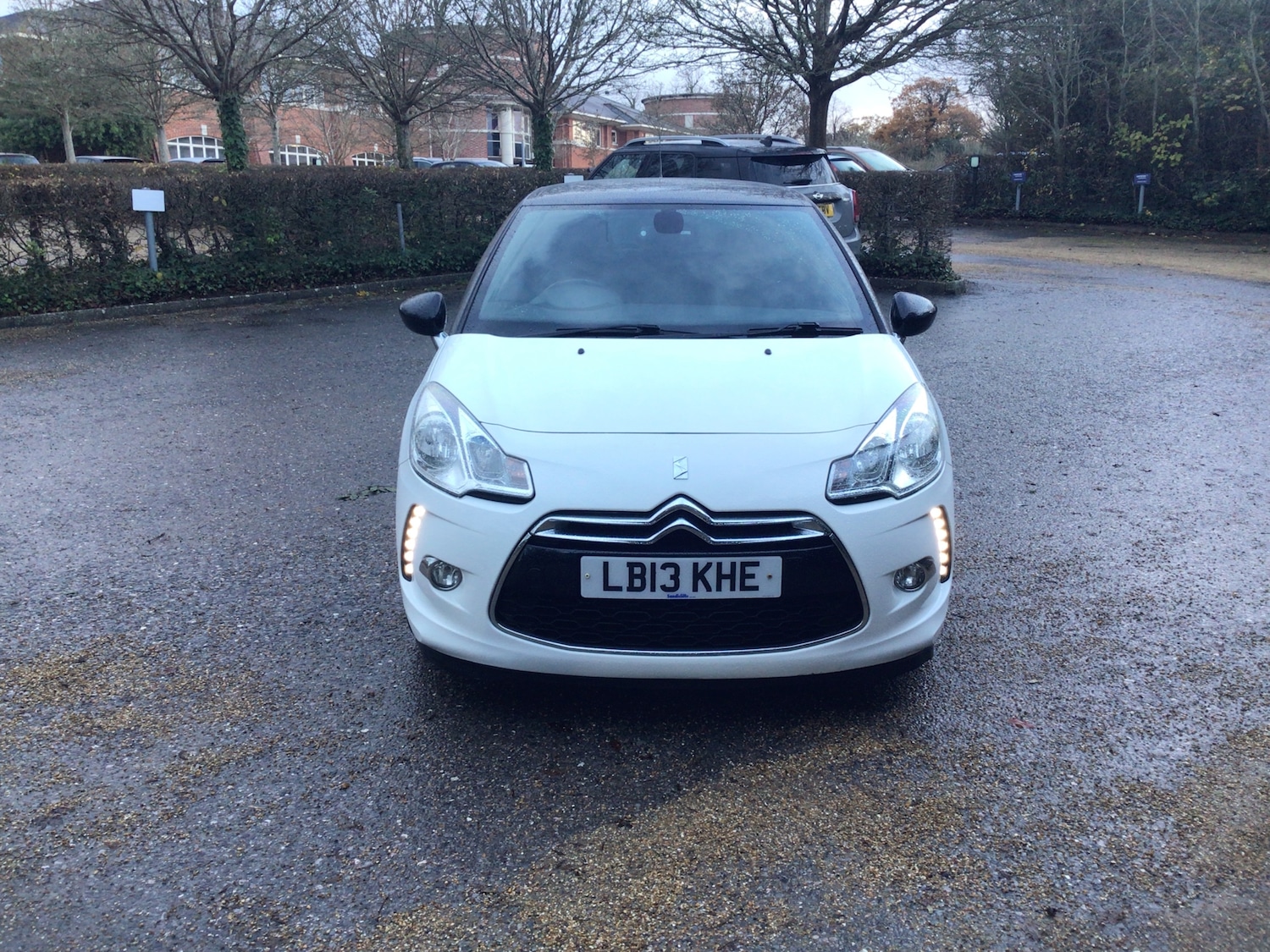 Used Citroen DS3 2013 for sale - 76798682: Photo 4