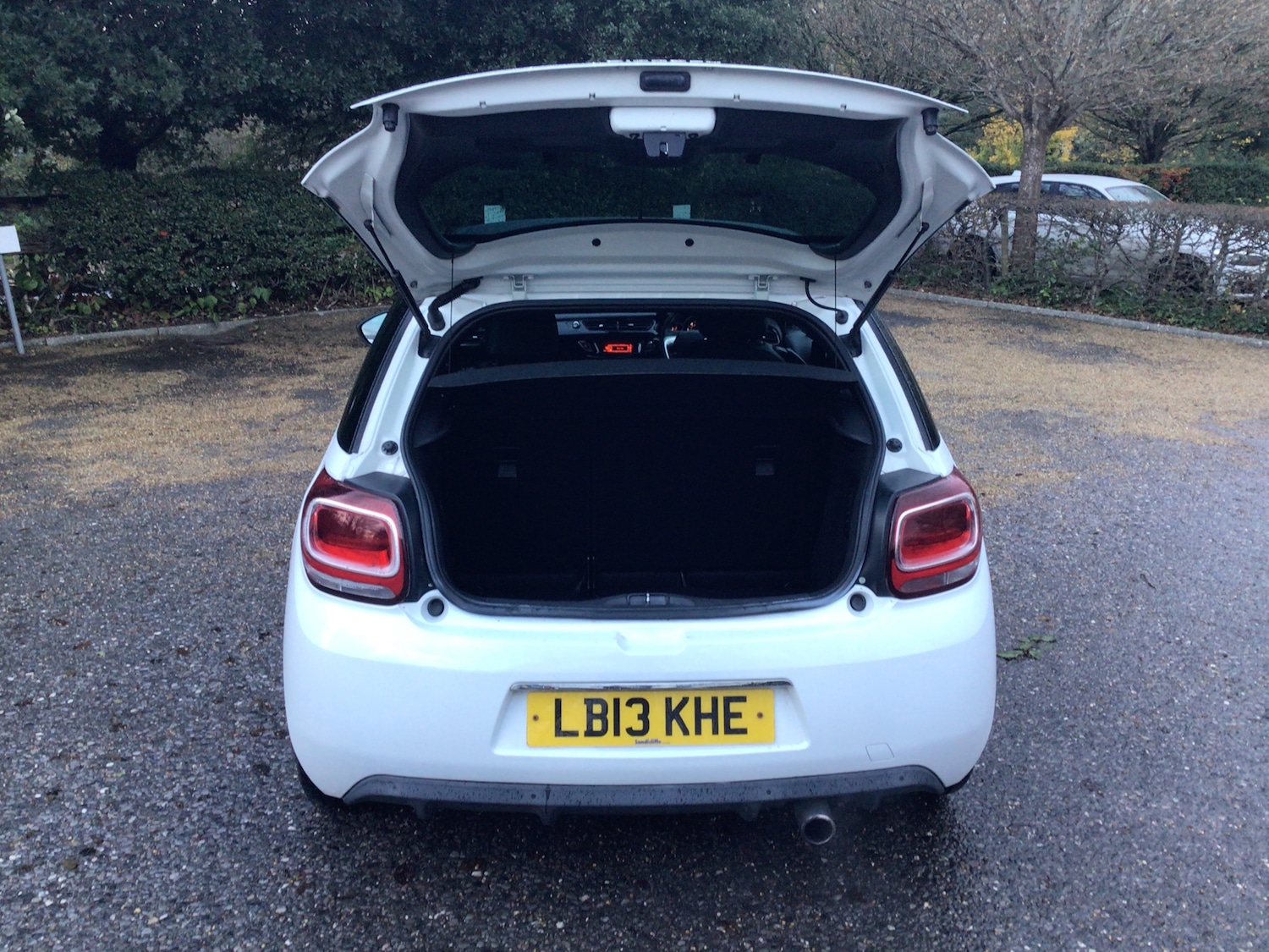 Used Citroen DS3 2013 for sale - 76798682: Photo 9