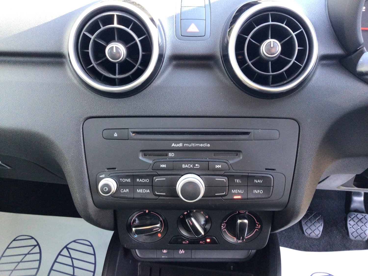 Used Audi A1 2012 for sale - 76934237: Photo 15