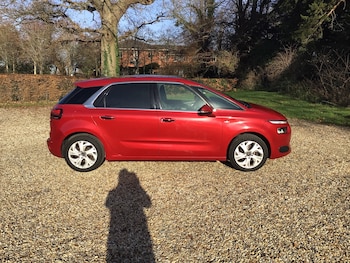 Used Citroen C4 Picasso 2014 for sale - 76901611: Photo