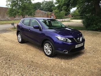 Used Nissan Qashqai 2015 for sale - 76514345: Photo
