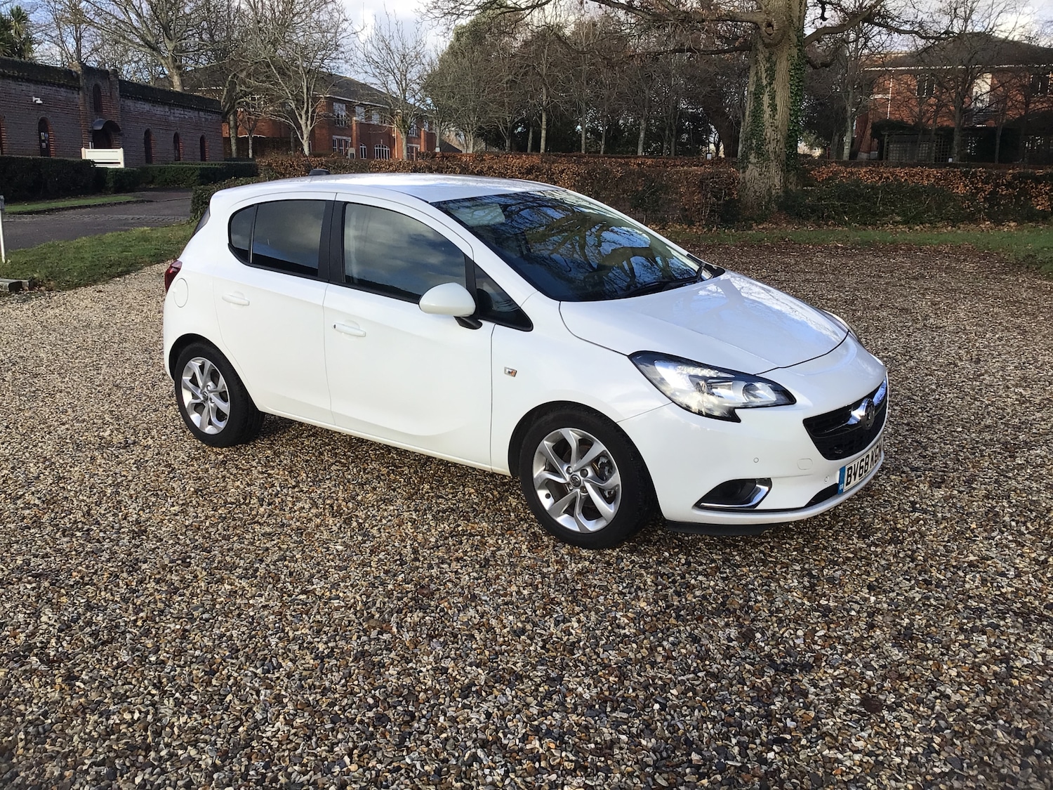 Used Vauxhall Corsa 2018 for sale - 77018431: Photo 2