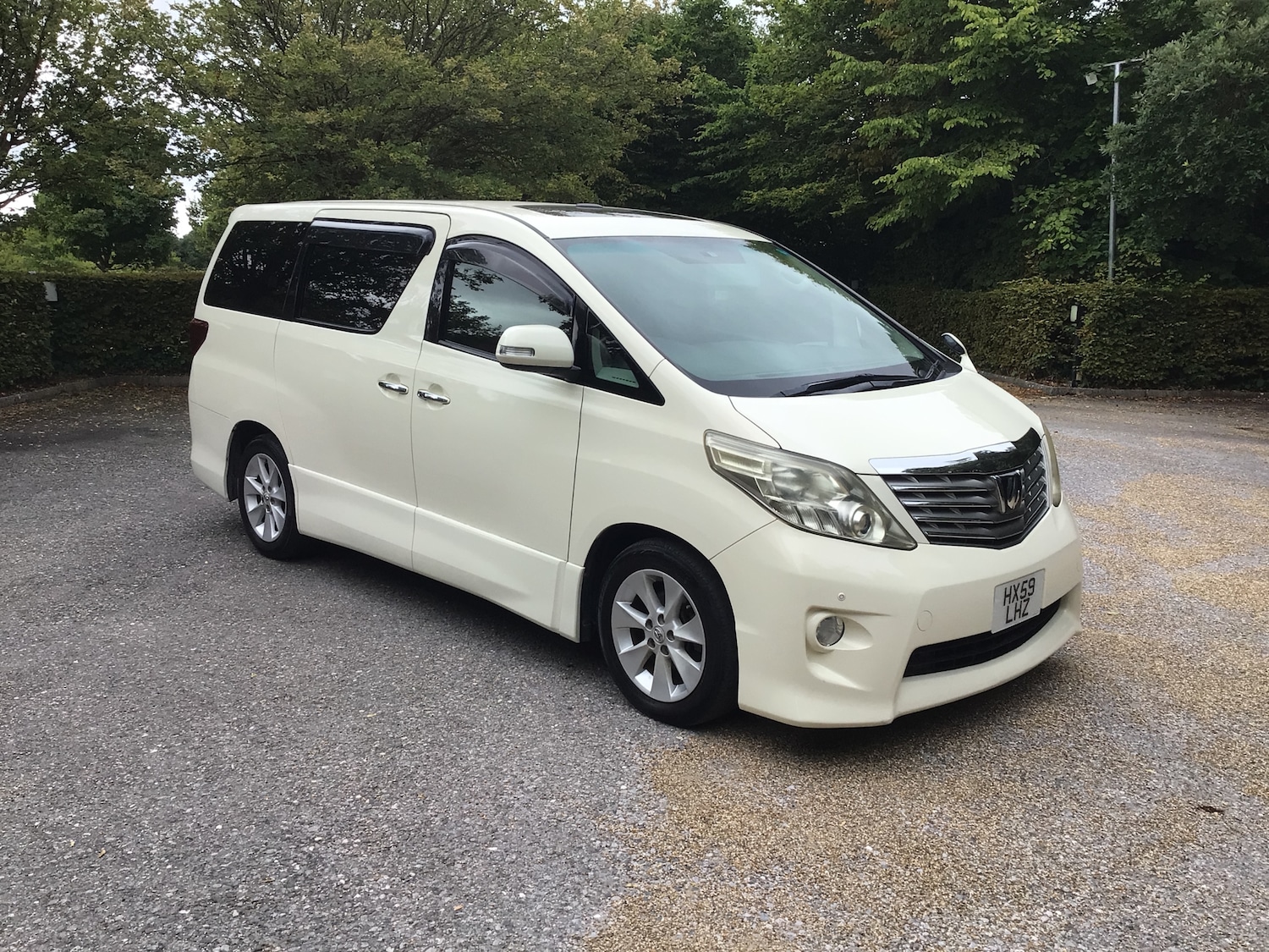 Used Toyota Alphard 2024 for sale - 76514344: Photo 1