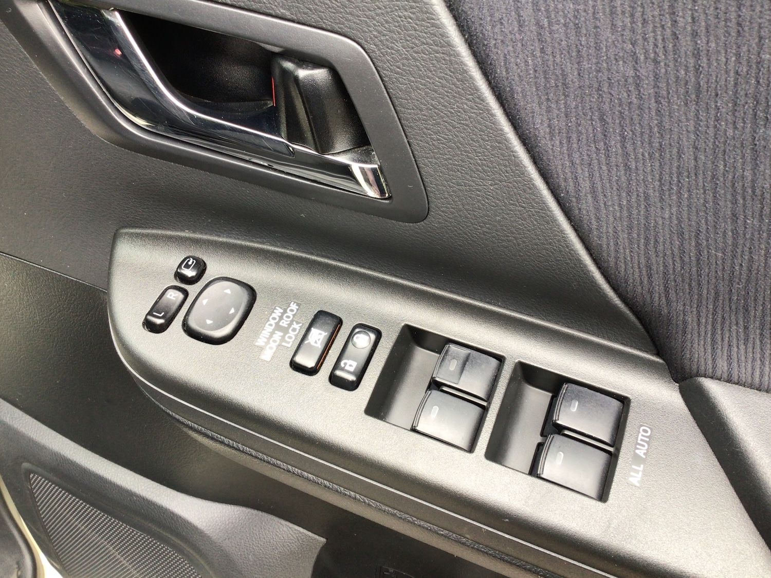 Used Toyota Alphard 2024 for sale - 76514344: Photo 17