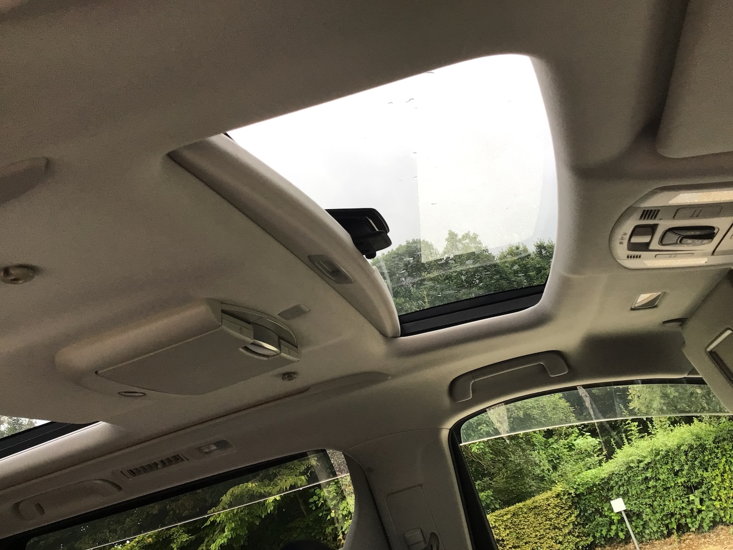 Used Toyota Alphard 2024 for sale - 76514344: Photo 18