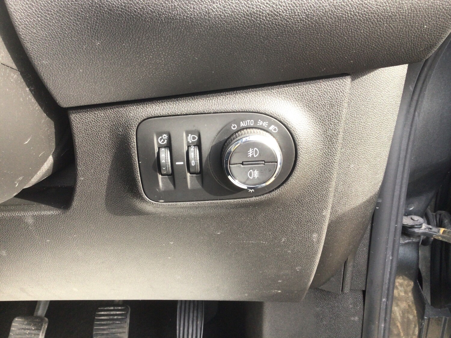 Used Vauxhall Corsa 2017 for sale - 76514367: Photo 17