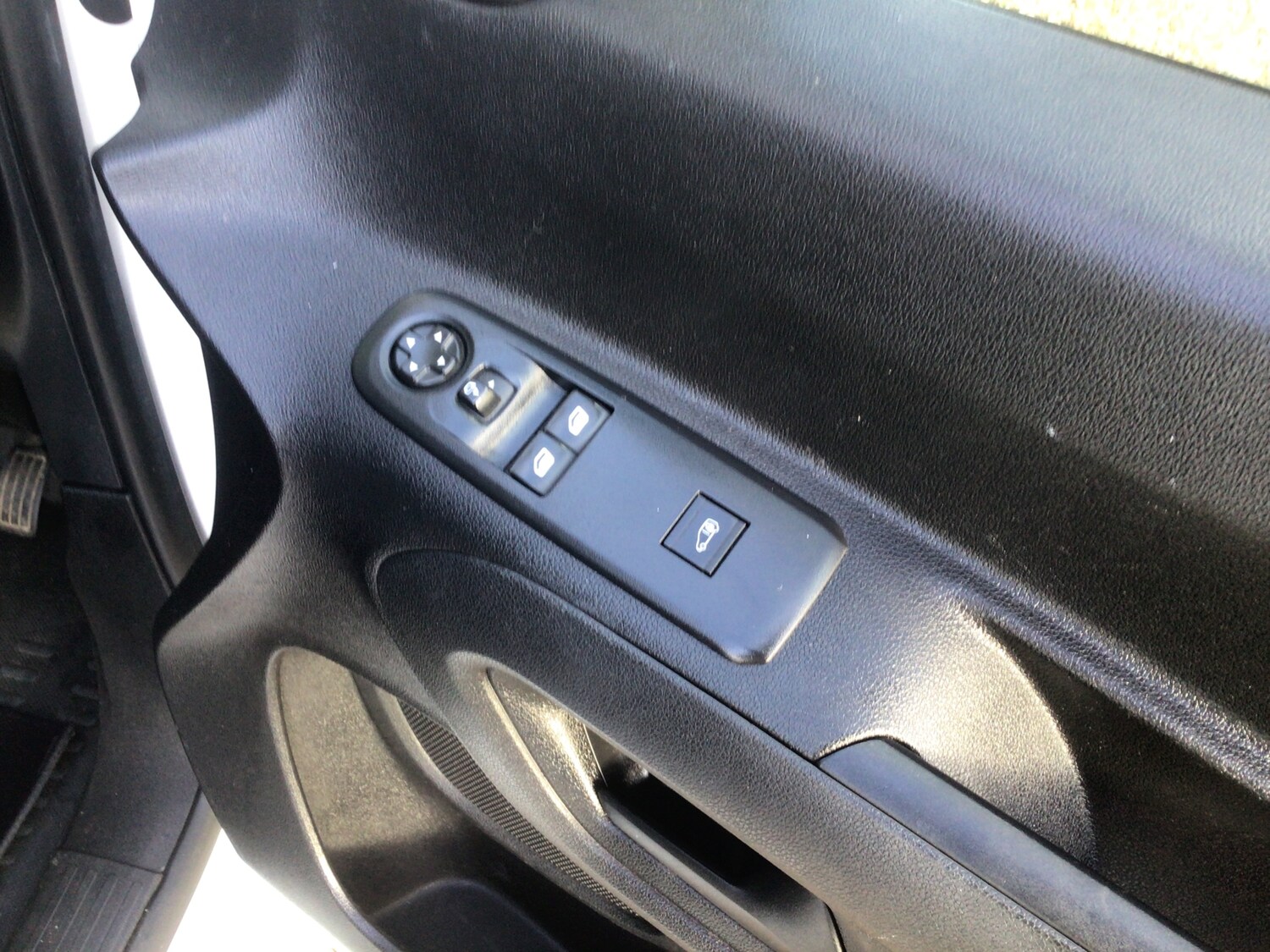 Used Peugeot Partner 2019 for sale - 76514372: Photo 19