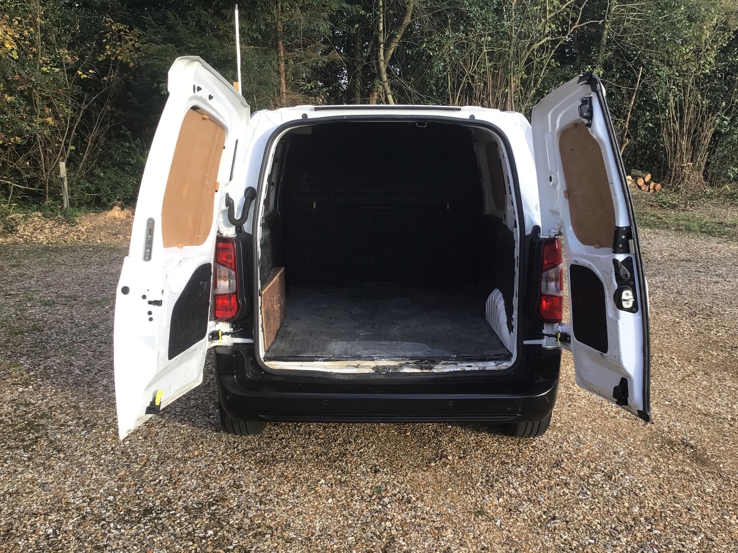 Used Peugeot Partner 2019 for sale - 76514372: Photo 9