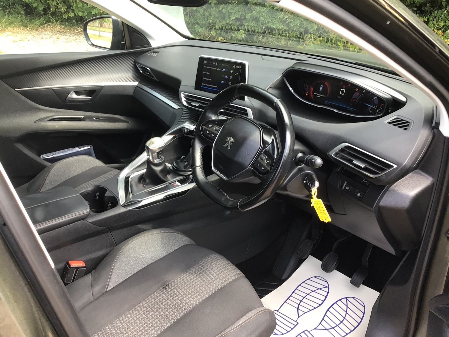 Used Peugeot 3008 2018 for sale - 76514348: Photo 12